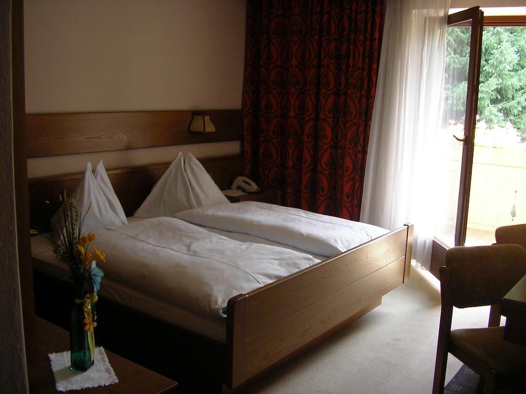 Burgblick Hotel San Lorenzo di Sebato Bagian luar foto