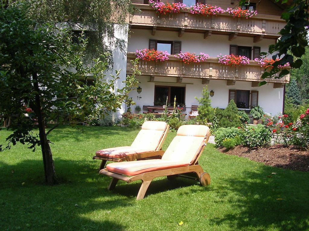Burgblick Hotel San Lorenzo di Sebato Bagian luar foto